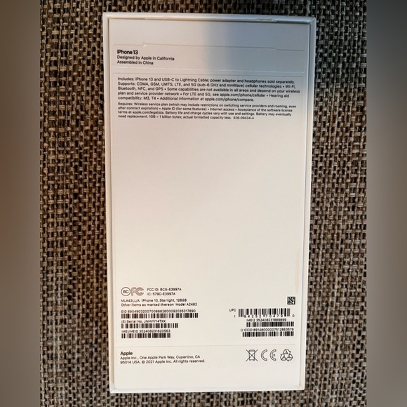 Iphone 13 Box with Apple sticker and Sim card tool, Apple iPhone 13 Box - Picture 3 of 9